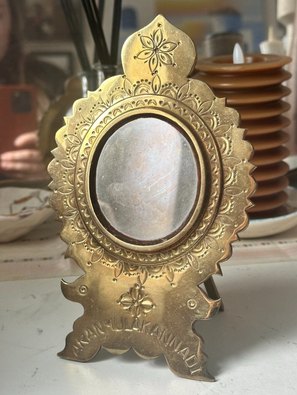 Aranmula Kannadi Metal Easel Stand Vanity Mirror